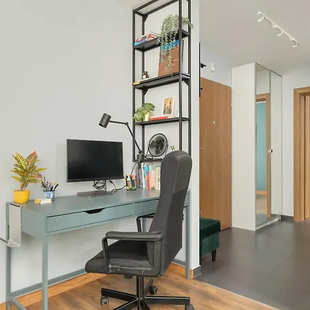 Zbozowa 2a Nowy Kleparz Cracow By Renters Apartmán *