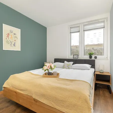 Zbozowa 2a Nowy Kleparz Cracow By Renters Apartament